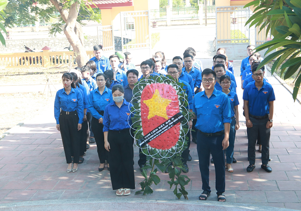 Chi đoàn Sun Win Fun
 tri ân nhân dịp kỷ niệm Ngày Thương binh Liệt sỹ 27/7